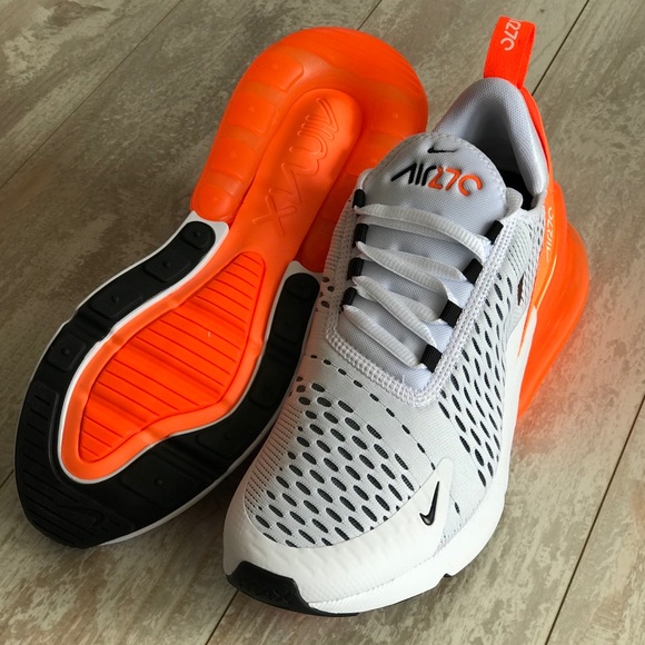 NWT Nike Air Max 270 - Picture 3 of 8